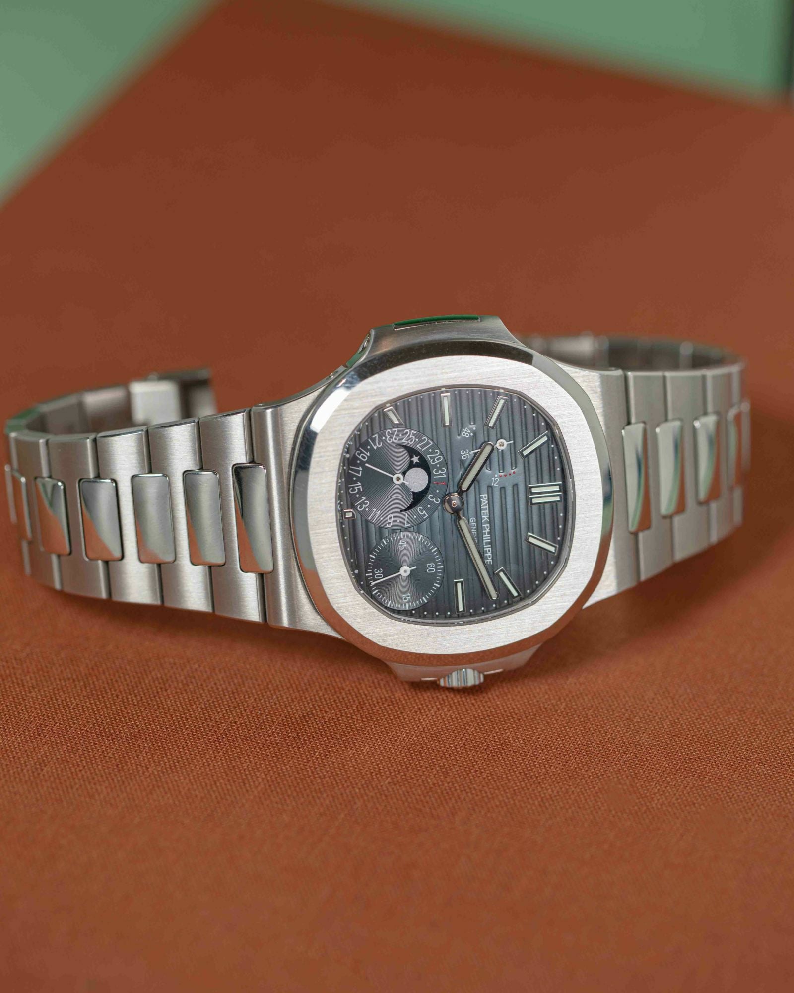 中古SA】パテック フィリップ 時計 ノーチラス 5712/1A-001 ブルー文字